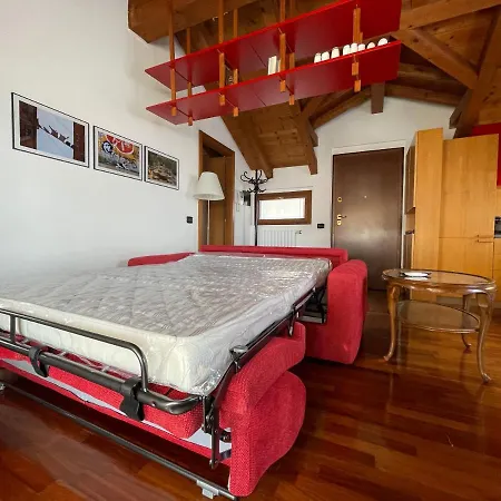 The Pretty Attic Apartment Milan Exterior photo